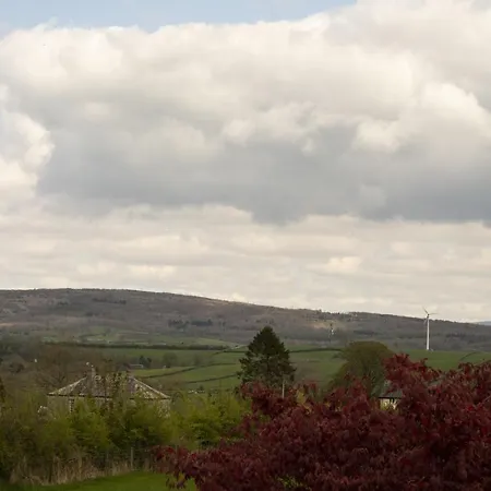 Manor Farm Barn * Burton-in-Kendal
